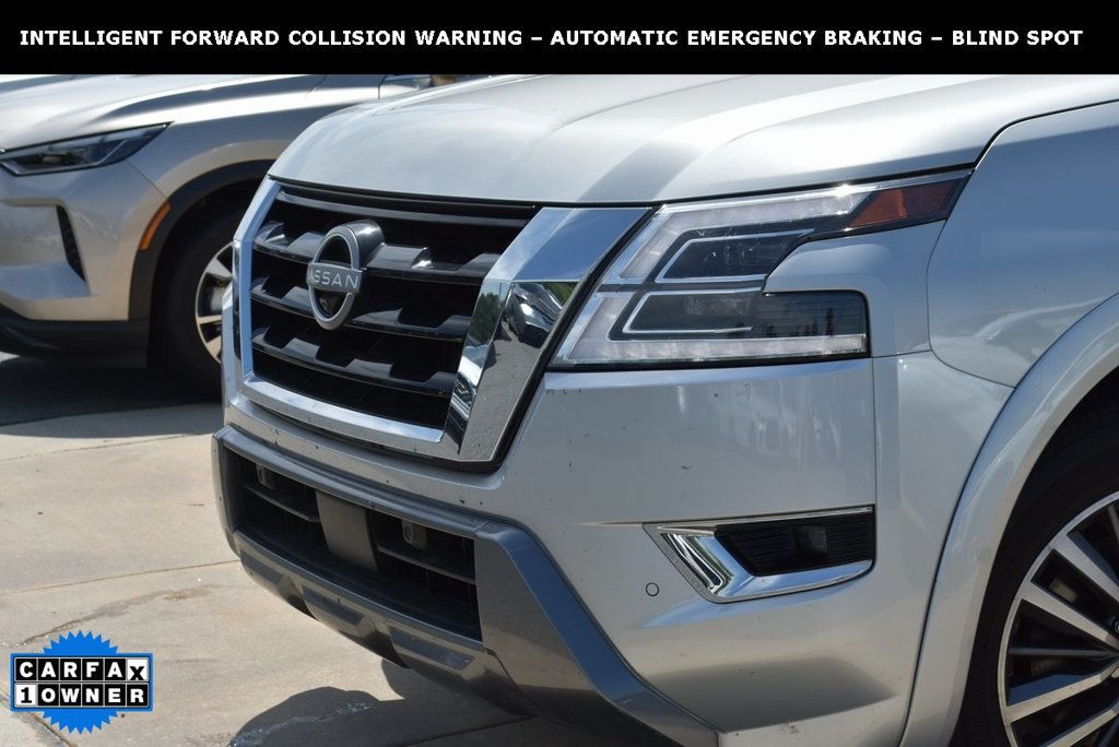 2024 Nissan Armada SL photo 2