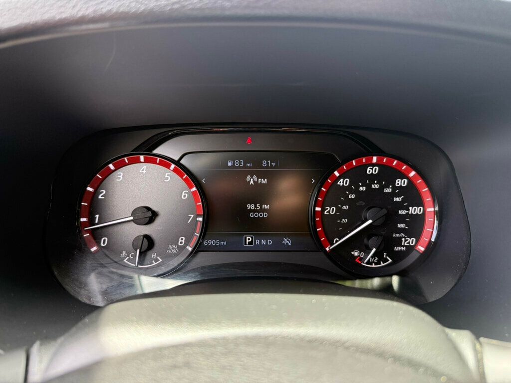 2024 Nissan Frontier PRO-X photo 4