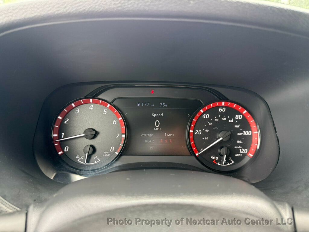 2024 Nissan Frontier Crew Cab PRO-4X photo 17