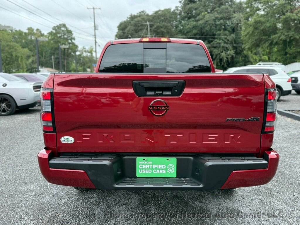 2024 Nissan Frontier Crew Cab PRO-4X photo 4