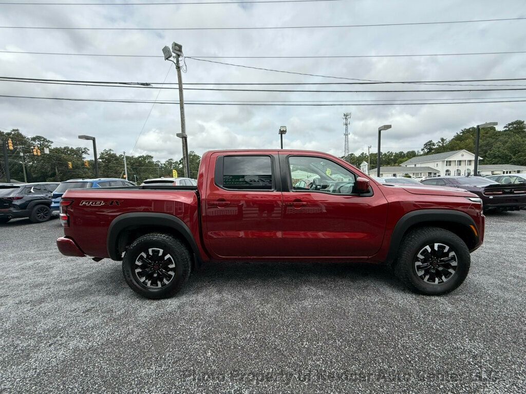 2024 Nissan Frontier Crew Cab PRO-4X photo 6