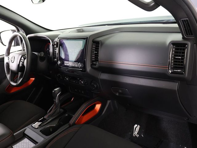 2024 Nissan Frontier Crew Cab 4x4 PRO-4X - 23070123 - 26