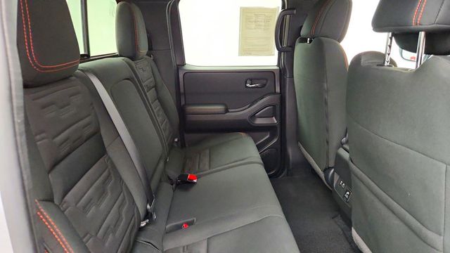 2024 Nissan Frontier Crew Cab 4x4 PRO-4X - 23092452 - 22