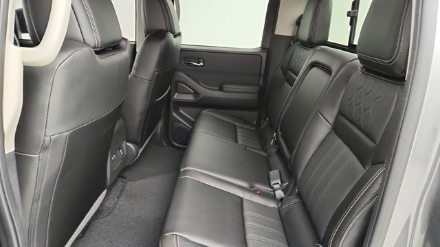 2024 Nissan Frontier Crew Cab 4x4 SL with Technology Package - 22945424 - 20