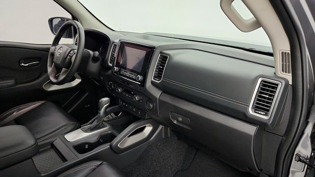 2024 Nissan Frontier Crew Cab 4x4 SL with Technology Package - 22945424 - 24