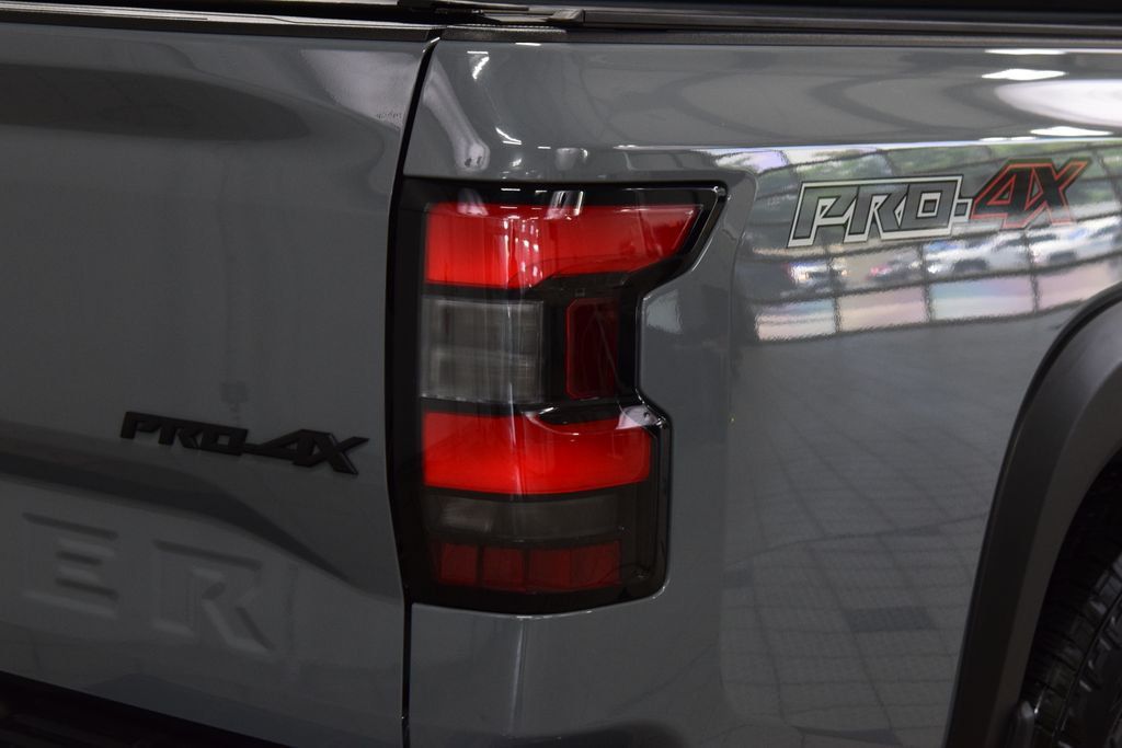 2024 Nissan Frontier PRO-4X Premium w/ Technology Package - 23037682 - 14
