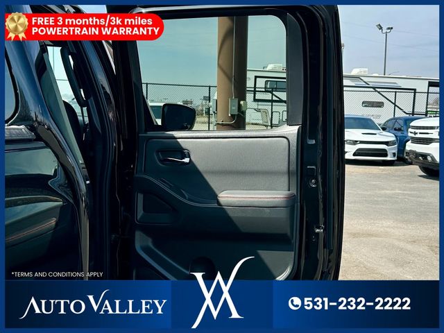 2024 Nissan Frontier Crew Cab PRO-4X Pickup 4D 5 ft - 23006013 - 23