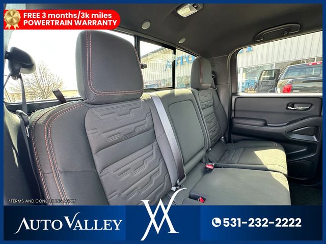 2024 Nissan Frontier Crew Cab PRO-4X Pickup 4D 5 ft - 23006013 - 25