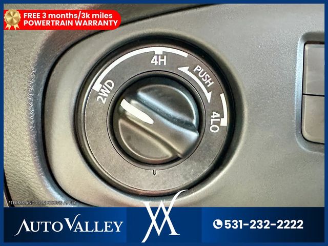 2024 Nissan Frontier Crew Cab PRO-4X Pickup 4D 5 ft - 23006013 - 34