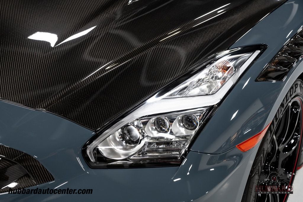 2024 Nissan GT-R NISMO AWD - 22942754 - 19