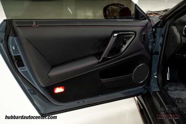 2024 Nissan GT-R NISMO AWD - 22942754 - 61