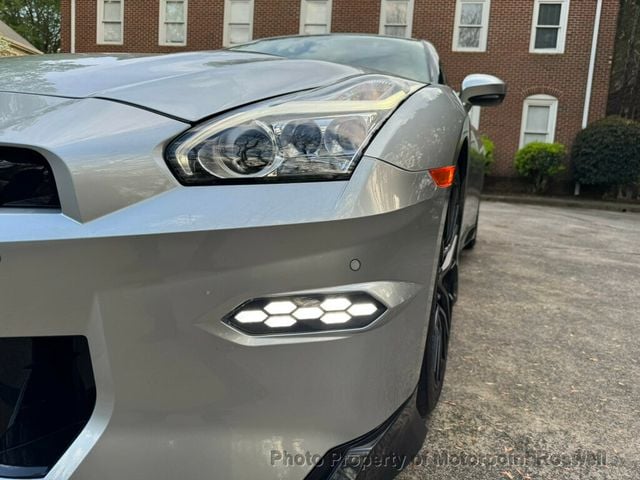2024 Nissan GT-R Premium AWD - 22820649 - 13