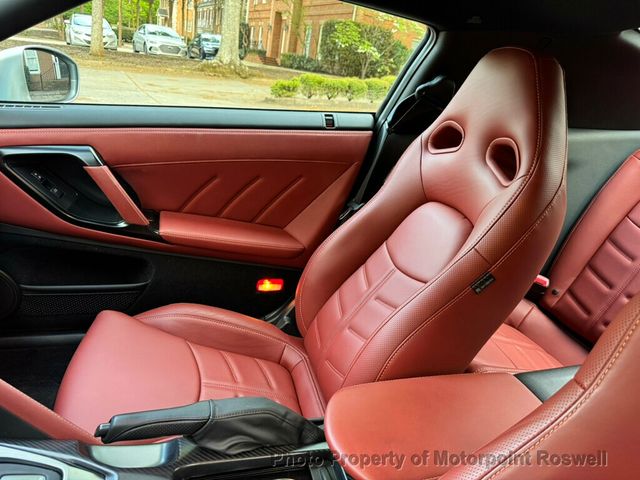 2024 Nissan GT-R Premium AWD - 22820649 - 19