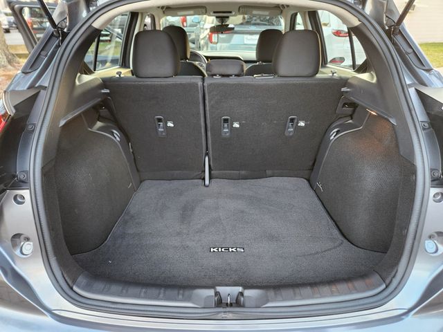 2024 Nissan Kicks S - 22964437 - 12