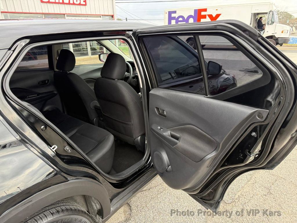 2024 Nissan Kicks S FWD - 22987472 - 11