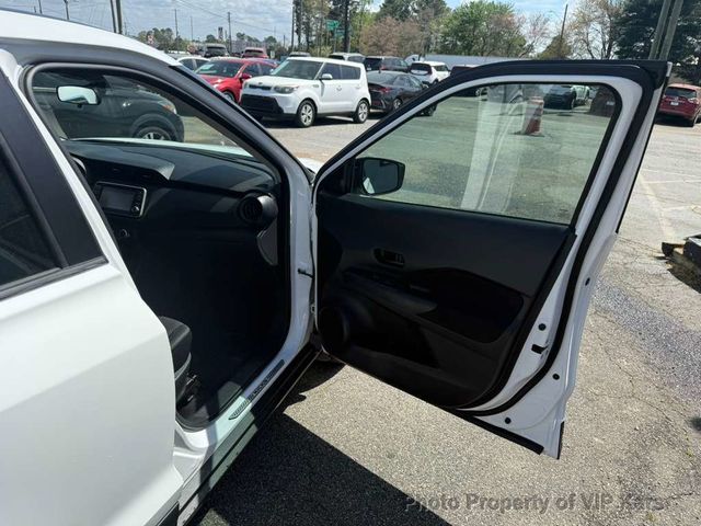 2024 Nissan Kicks S FWD - 23003299 - 11