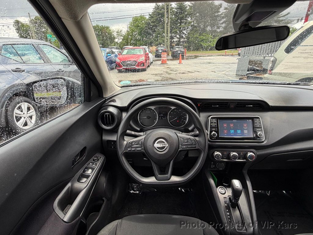 2024 Nissan Kicks S FWD - 23031473 - 17