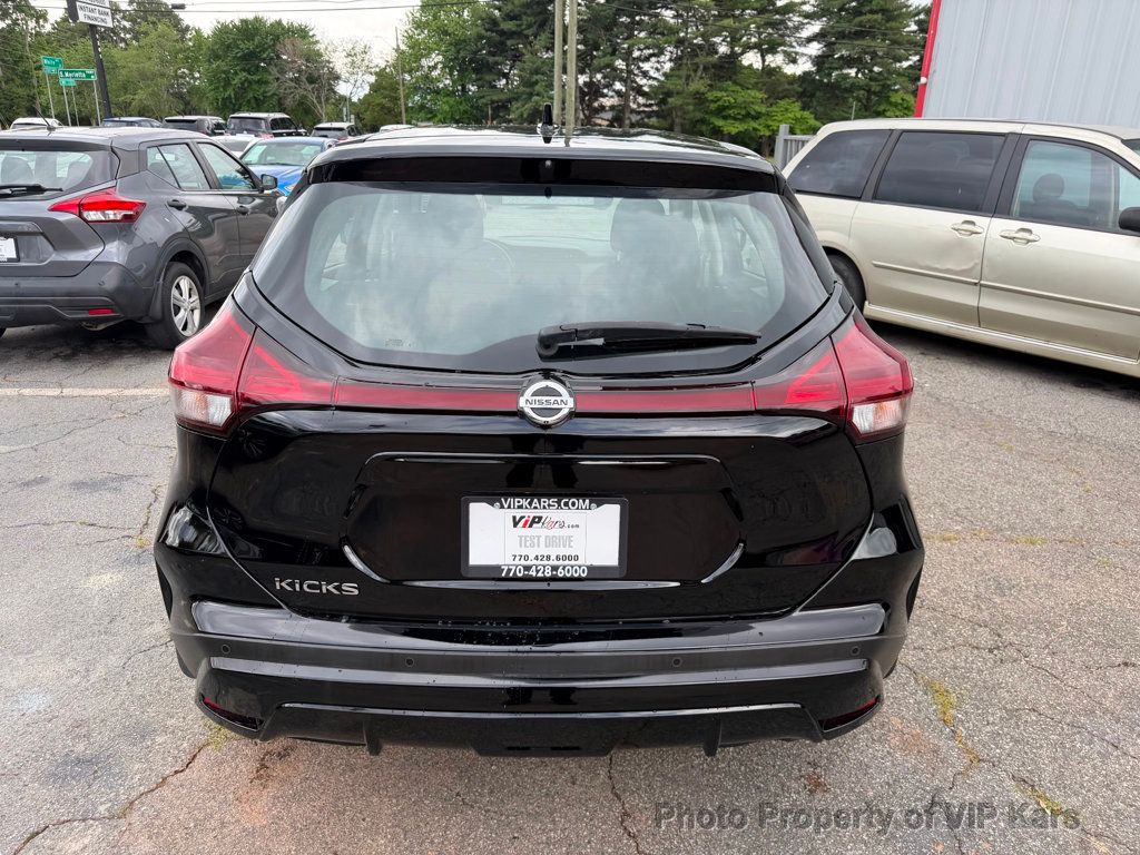 2024 Nissan Kicks S FWD - 23031473 - 5