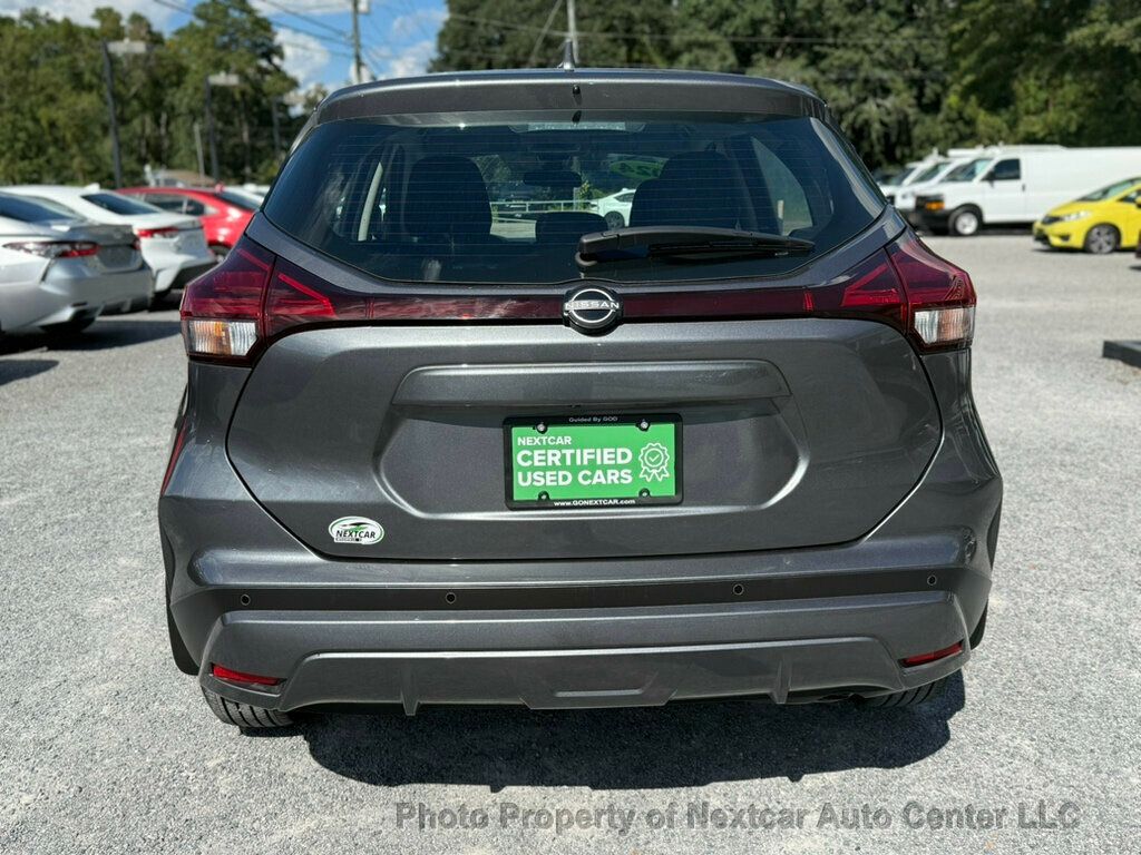2024 Nissan Kicks S photo 4