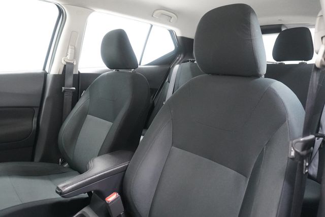 2024 Nissan Kicks S FWD - 23010922 - 10