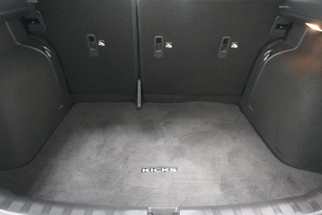 2024 Nissan Kicks S FWD - 23024397 - 19