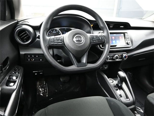 2024 Nissan Kicks S FWD - 22957339 - 17