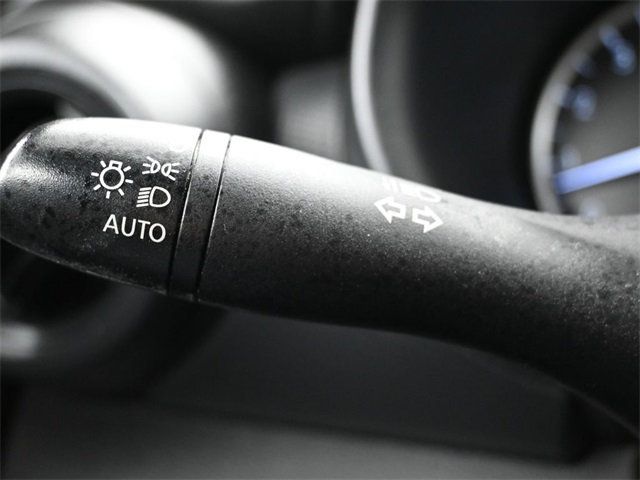 2024 Nissan Kicks S FWD - 22957339 - 25