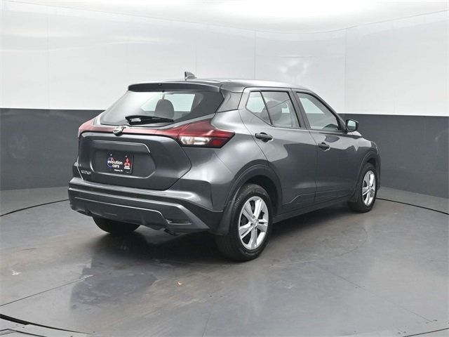 2024 Nissan Kicks S FWD - 22957339 - 32