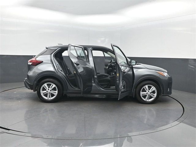 2024 Nissan Kicks S FWD - 22957339 - 39