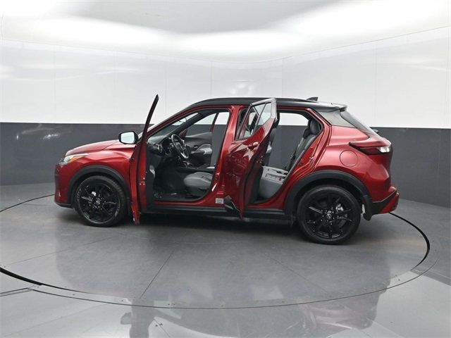 2024 Nissan Kicks SR FWD - 22955435 - 29