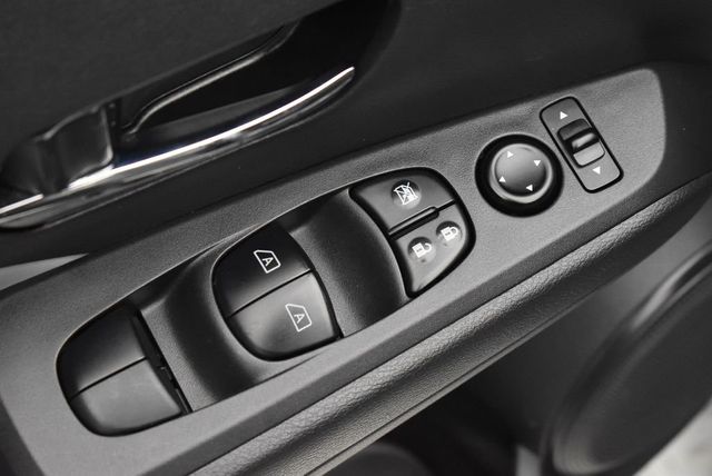 2024 Nissan Kicks SR FWD - 22966118 - 9