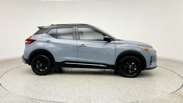 2024 Nissan Kicks SR FWD w/ Premium Pkg & Bose Personal Plus Audio - 23035591 - 3