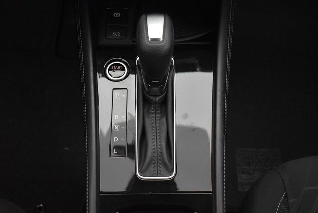 2024 Nissan Kicks SV FWD - 23020115 - 23