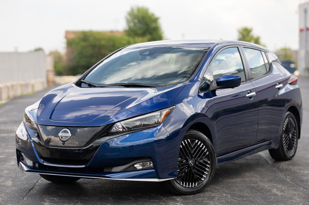 2024 Nissan LEAF