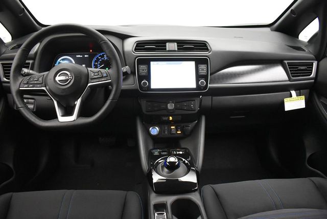 2024 Nissan Leaf SV PLUS Hatchback - 22956592 - 28