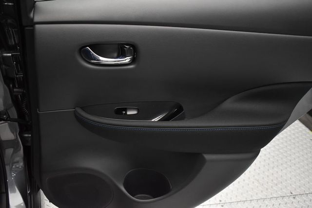 2024 Nissan Leaf SV PLUS Hatchback - 22956592 - 30