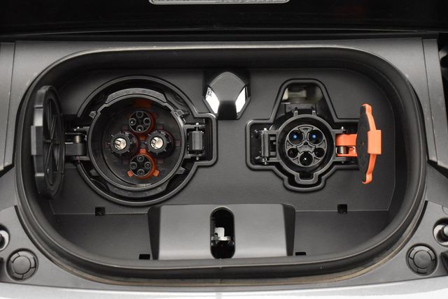 2024 Nissan Leaf SV PLUS Hatchback - 22956592 - 40