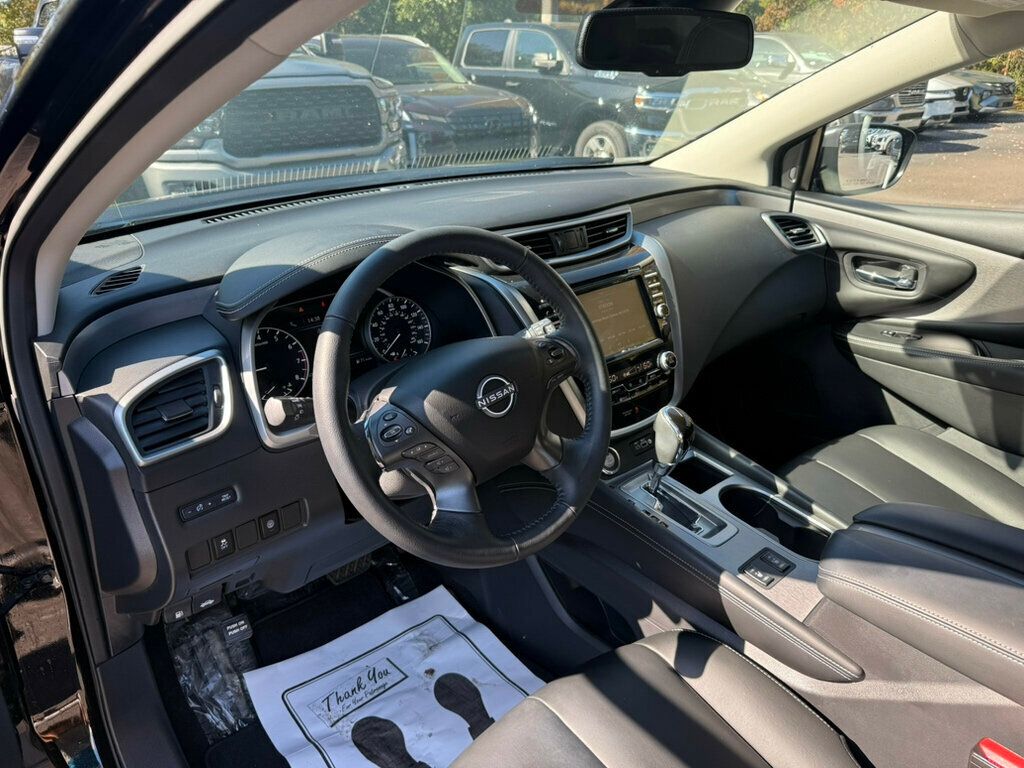 2024 Nissan Murano SV photo 3