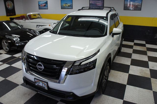 2024 Nissan Pathfinder 3RD Row Seats, SV, Low Mileage! - 23058871 - 22