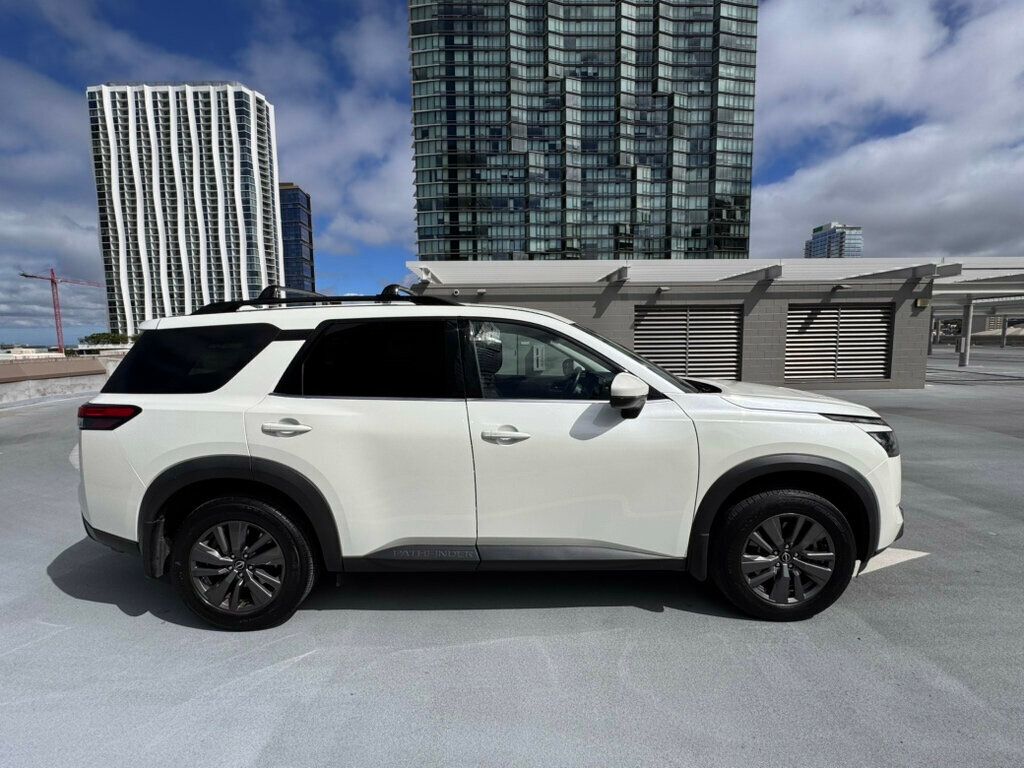 2024 Nissan Pathfinder 3rd Row Seats, SV, Low Mileage! - 23058871 - 4