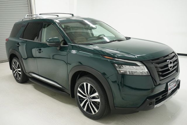 2024 Nissan Pathfinder Platinum 2WD - 23010921 - 2