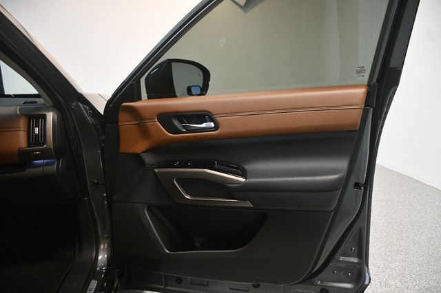 2024 Nissan Pathfinder Platinum 2WD - 23024808 - 22