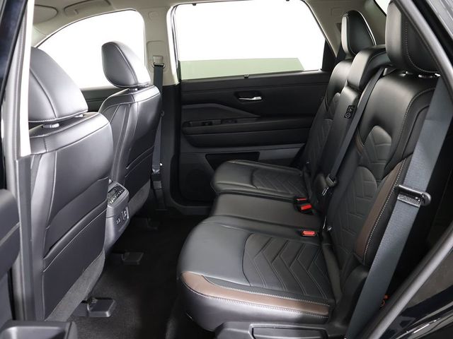 2024 Nissan Pathfinder Platinum 4WD - 23031549 - 40