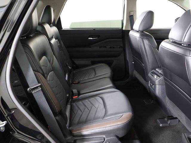 2024 Nissan Pathfinder Platinum 4WD - 23031549 - 41