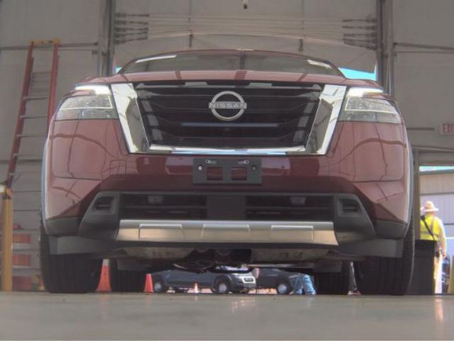 2024 Nissan Pathfinder Platinum 4WD - 23054263 - 3