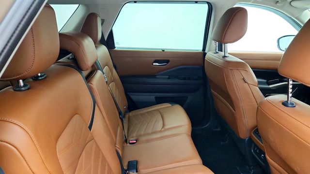 2024 Nissan Pathfinder Platinum 4WD - 23024740 - 21