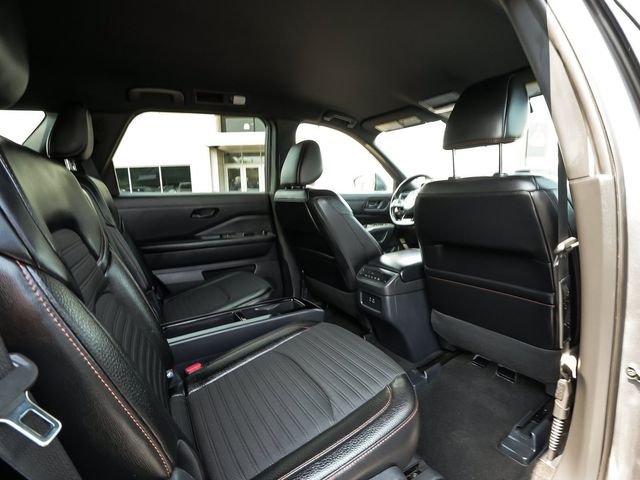 2024 Nissan Pathfinder Rock Creek - 23077791 - 38