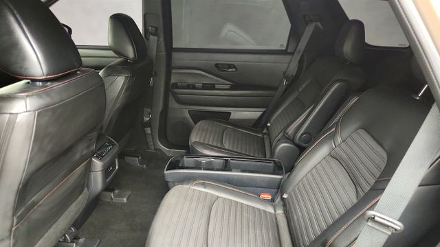 2024 Nissan Pathfinder Rock Creek 4WD - 23011335 - 19