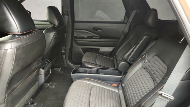 2024 Nissan Pathfinder Rock Creek 4WD - 23011335 - 19