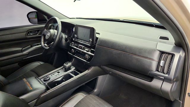 2024 Nissan Pathfinder Rock Creek 4WD - 23011335 - 24